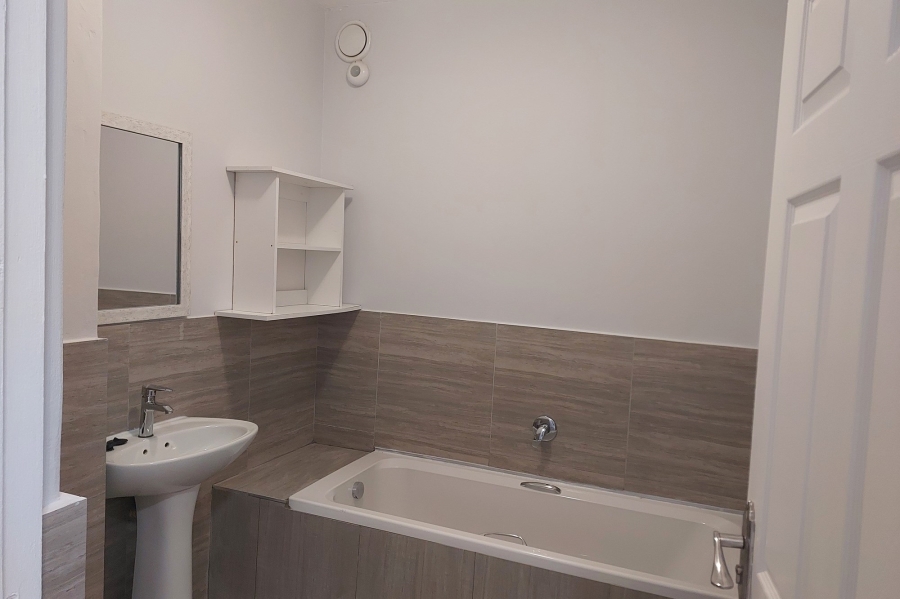 2 Bedroom Property for Sale in Parklands North Western Cape